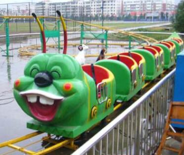 青蟲滑車