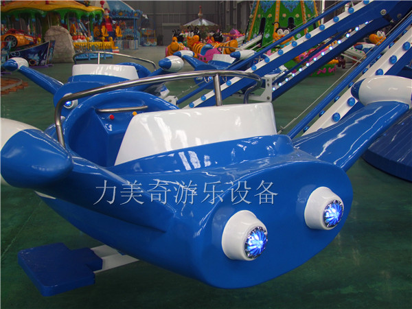 自控飛機座艙