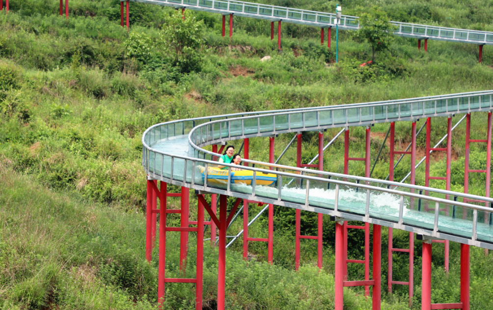 玻璃吊橋